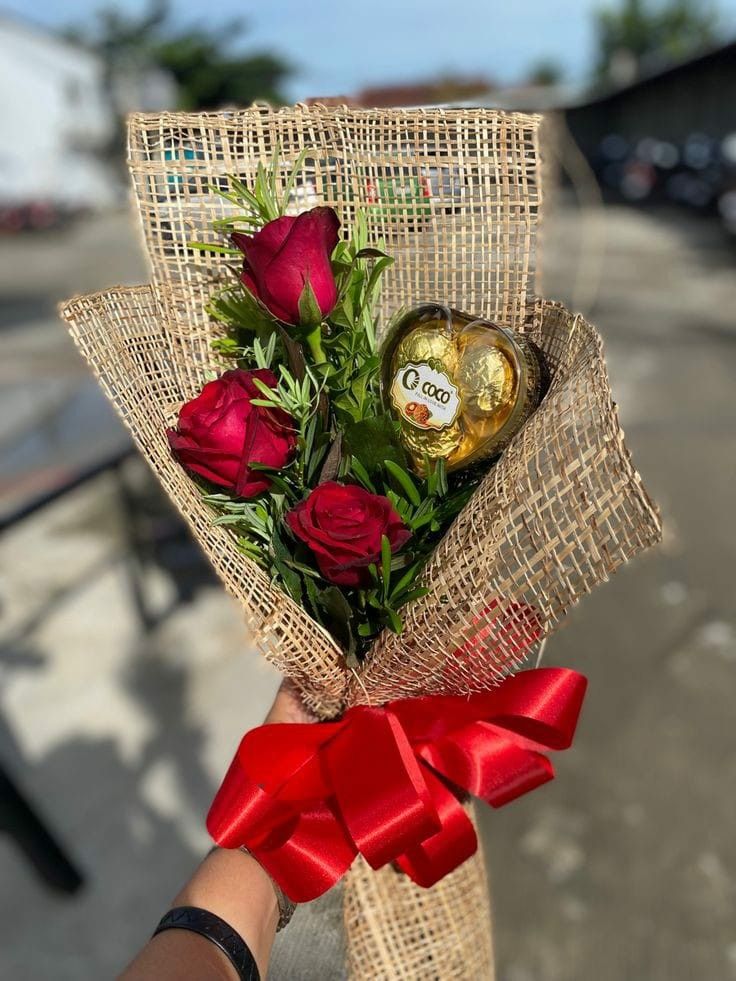 Farrero Rouchers Chocolate Bouquet