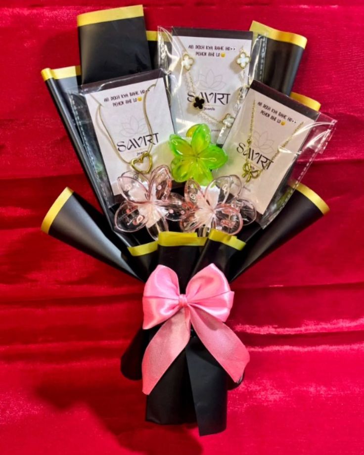 Jewelery bouquet